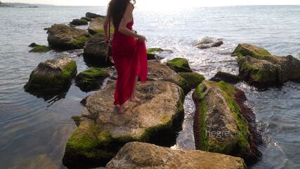 Kerry's Hot Ukraine Shower