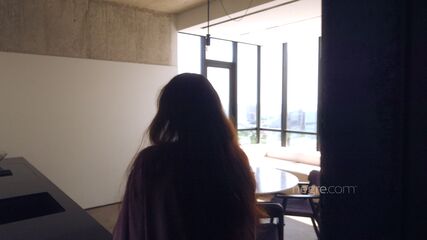 Kerry's Hot Ukraine Shower